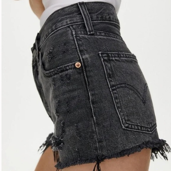 Levi’s 501 High Waisted Ripped/ Distressed Shorts - Picture 2 of 11